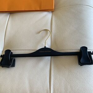 Louis Vuitton bottoms hanger